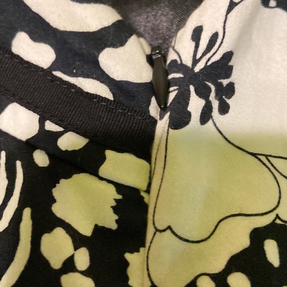 Spense Dress - Picture 9 of 9